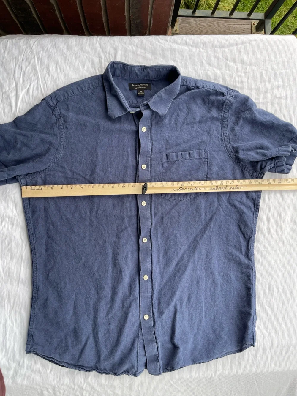 XL Linen Banana Republic Blue Short-Sleeve Button-Down Shirt